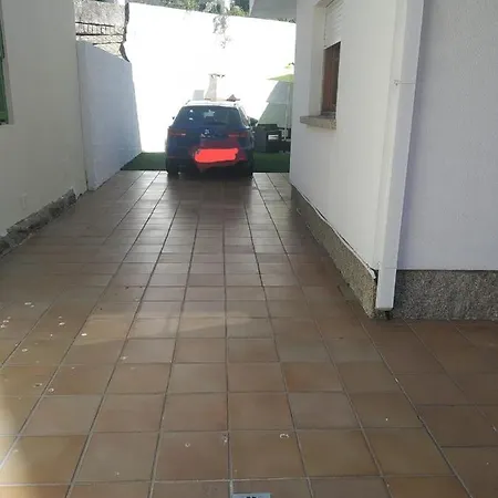 Будинок відпочинку Chalets Varios Alrededores Sanxenxo *